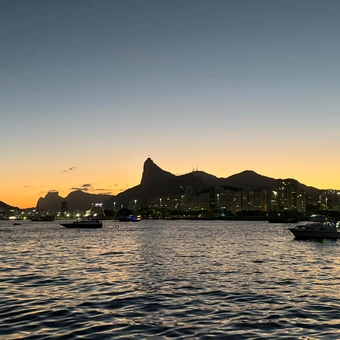Sunset Tour na Baía de Guanabara
